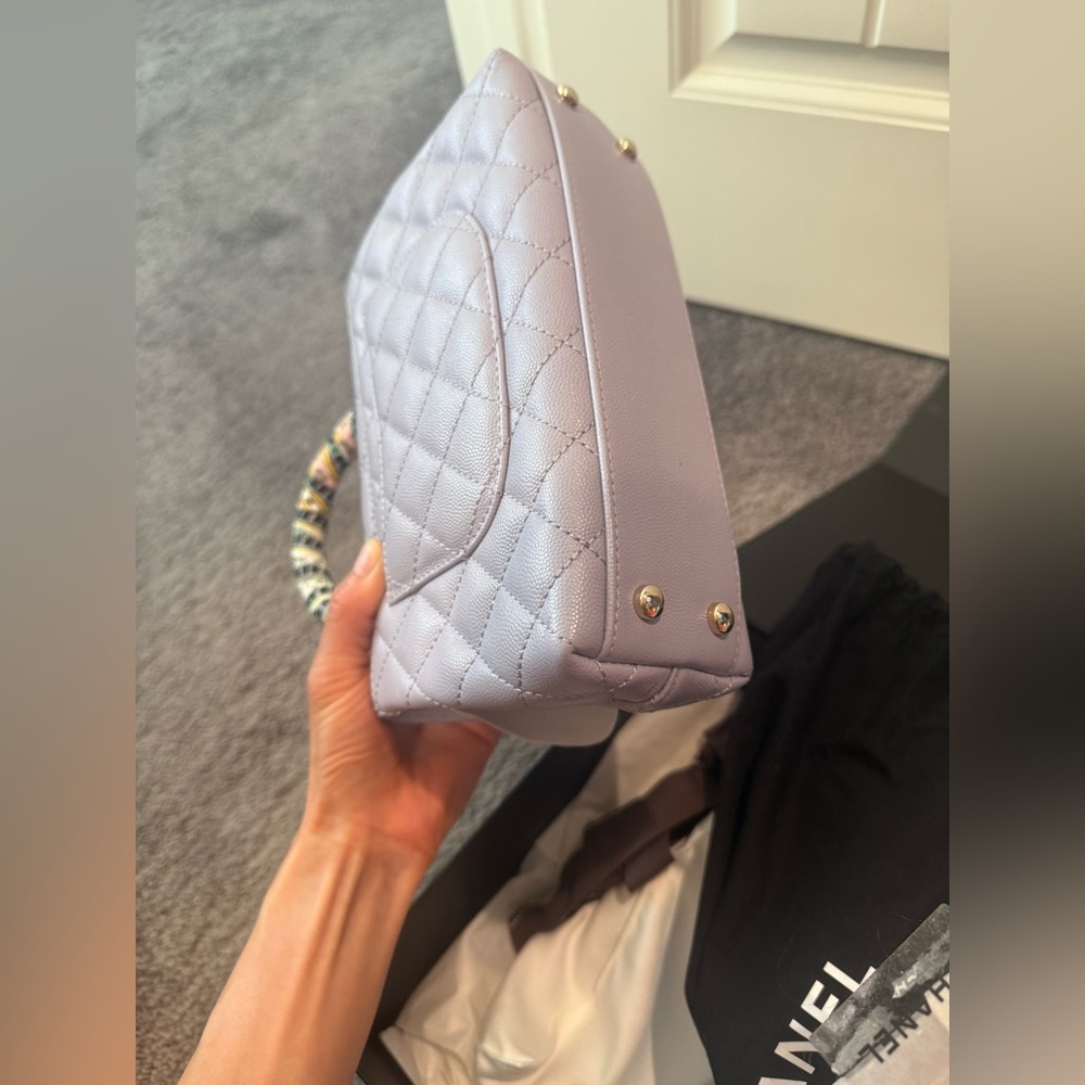 Authentic Chanel Caviar Quilted Mini Coco Handle Flap Light Purple - Picture 15 of 16